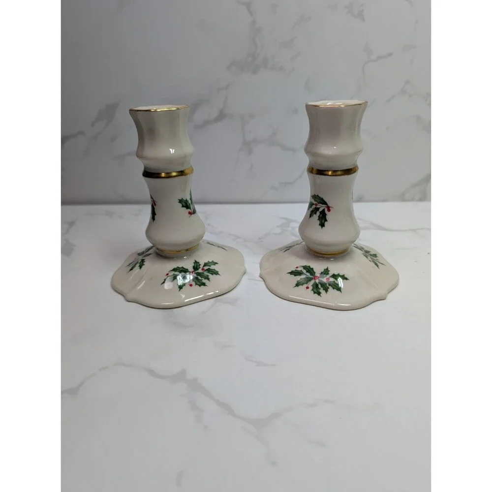Lenox Holiday Candlesticks Pair Gold Trim USA Christmas Holly 4.5